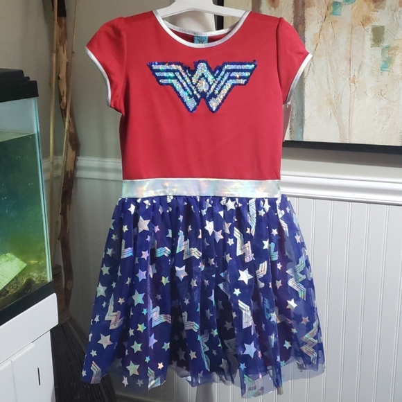Wonder Woman Other - Wonder Women Dress with Detachable Cape XL 14/16